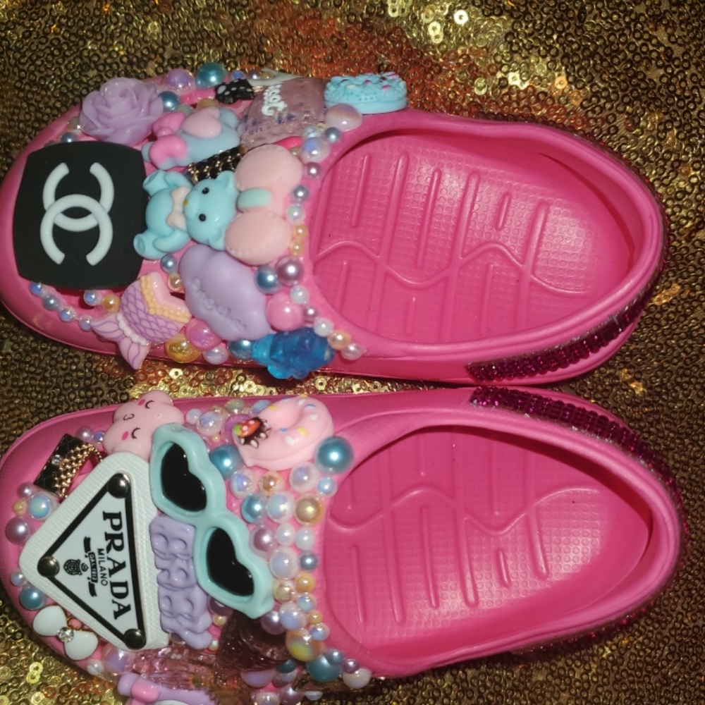 Customized Crocs - Picture 13 of 13